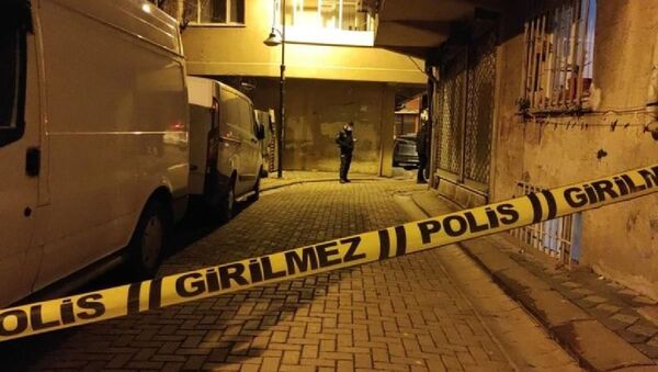 Zeytinburnu’nda 15 aylık bebek ikinci kattan düştü - Sputnik Türkiye