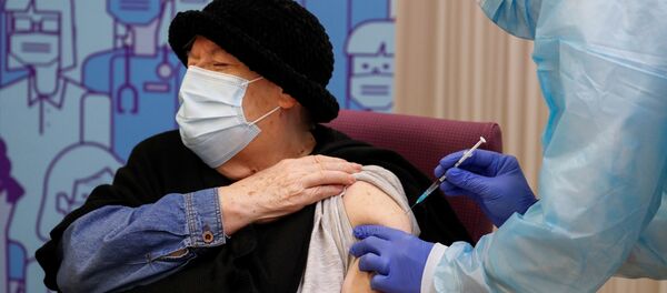 Milagros Garcia - Pfizer-BioNTech  aşısı - koronavirüs - Kovid-19 - aşı - İspanya - Lleida - Sputnik Türkiye