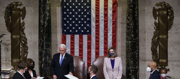 Joe Biden'ın başkanlığının tescillendiği ABD Kongresi oturumu - Sputnik Türkiye