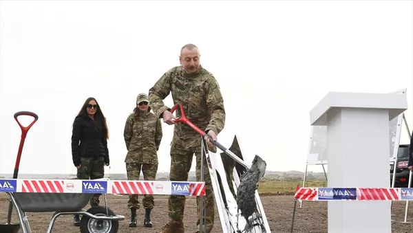 İlham Aliyev - Sputnik Türkiye