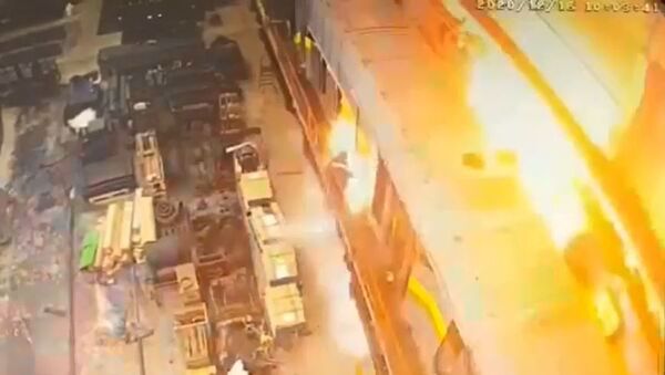 Rusya’da tamiri devam eden bir tren vagonundaki patlamada bir işçi hayatını kaybederken, bir işçi de yaralandı. - Sputnik Türkiye