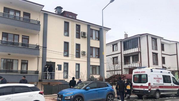 Polis memuru ve öğretmen eşinin ölü bulunduğu ev - Sputnik Türkiye
