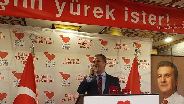 Türkiye Değişim Partisi (TDP) Genel Başkanı Mustafa Sarıgül - Sputnik Türkiye
