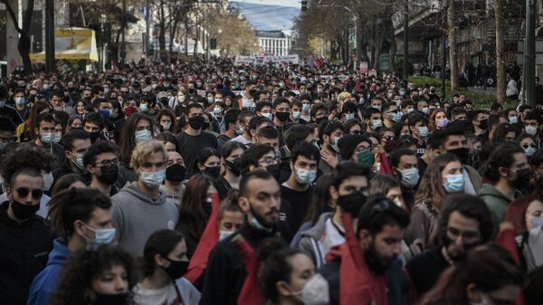 Yunanistan’da üniversite öğrencilerinin protesto eylemi - Sputnik Türkiye