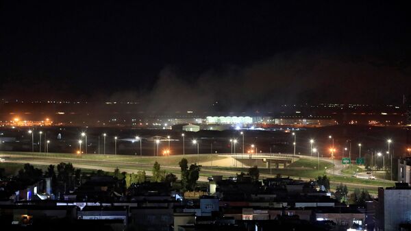 Irak’ın Erbil kentinde ABD askeri üssünün de bulunduğu bir havaalanına füzeli saldırı düzenlendiği bildirildi - Sputnik Türkiye