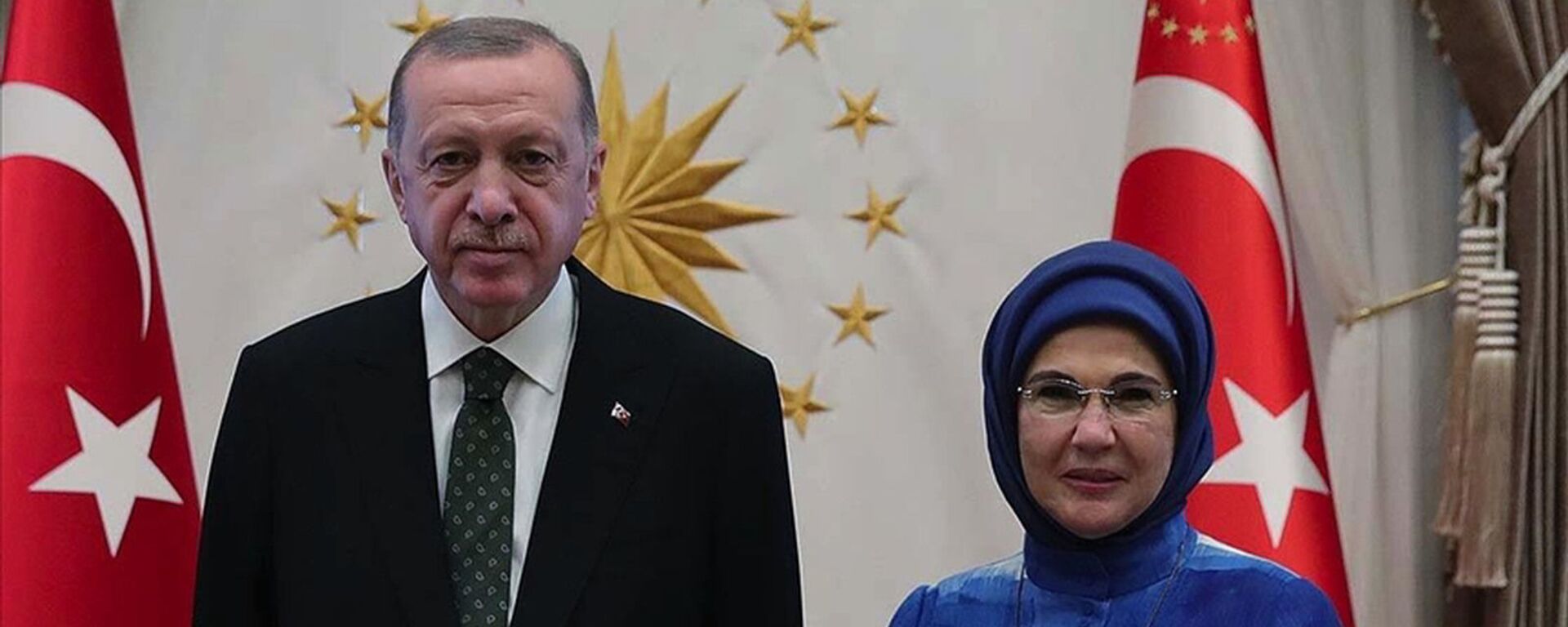 Cumhurbaşkanı Recep Tayyip Erdoğan ve eşi Emine Erdoğan - Sputnik Türkiye, 1920, 05.02.2022