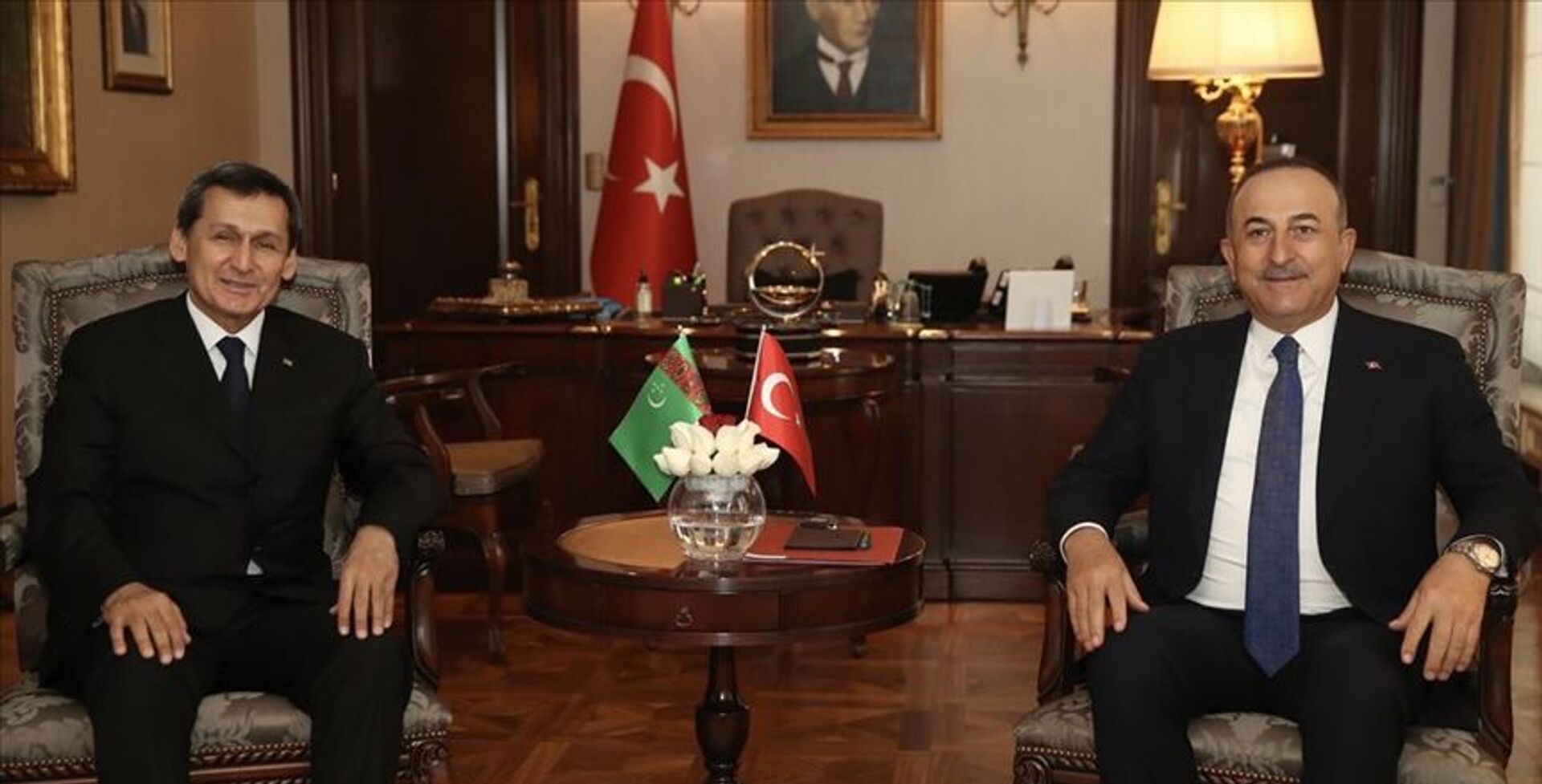 Dışişleri Bakanı Mevlüt Çavuşoğlu ve Türkmenistan Dışişleri Bakanı Raşid Meredov - Sputnik Türkiye, 1920, 23.02.2021