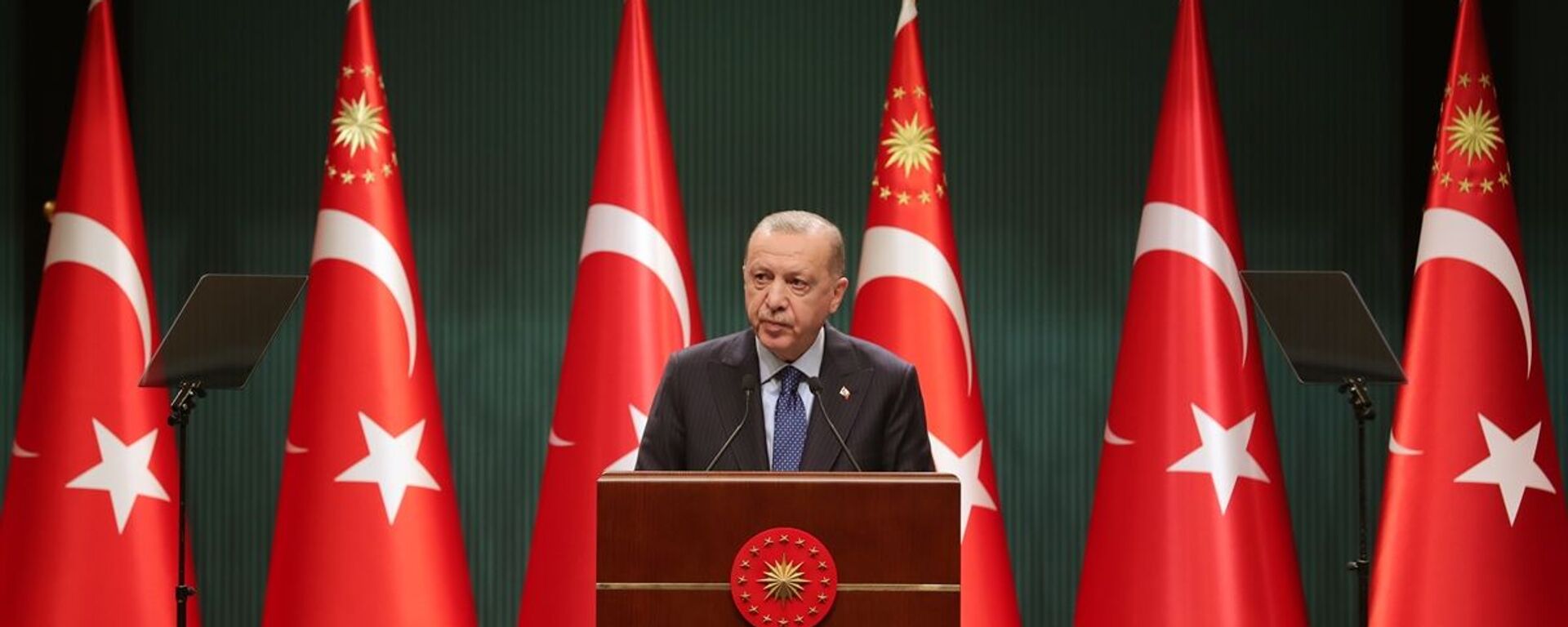 Türkiye Cumhurbaşkanı Recep Tayyip Erdoğan, Cumhurbaşkanlığı Kabine Toplantısı'nın ardından açıklamalarda bulundu. - Sputnik Türkiye, 1920, 01.03.2021