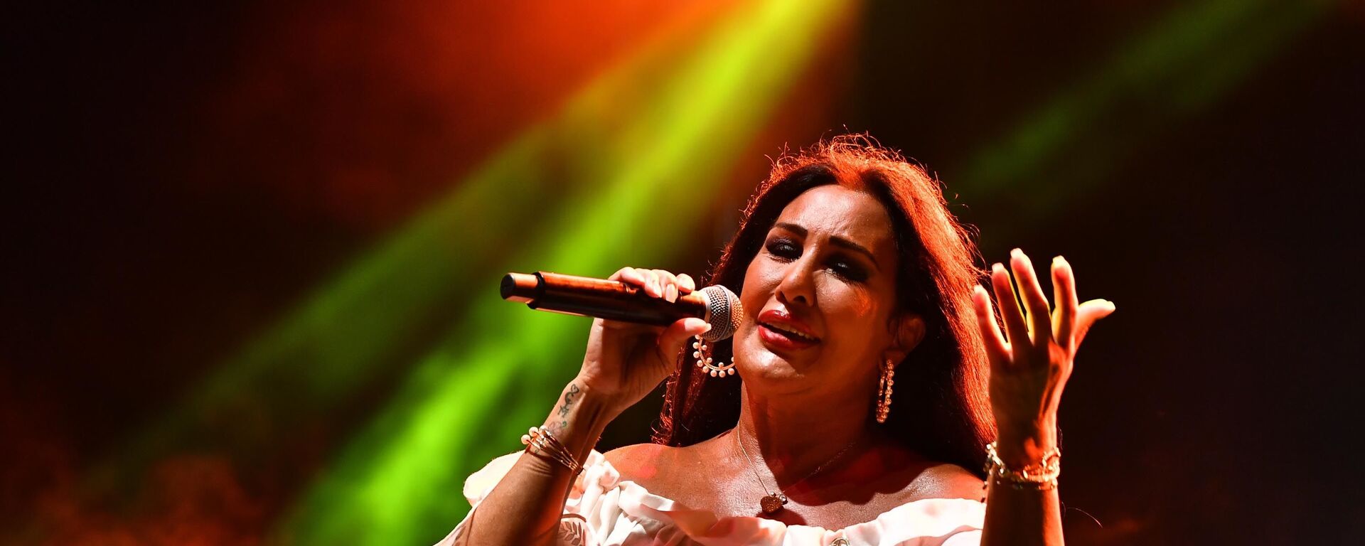 Nükhet Duru - Sputnik Türkiye, 1920, 17.03.2025