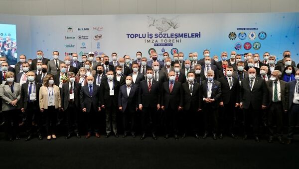 İBB'de toplu iş sözleşmesi imzalandı - Sputnik Türkiye