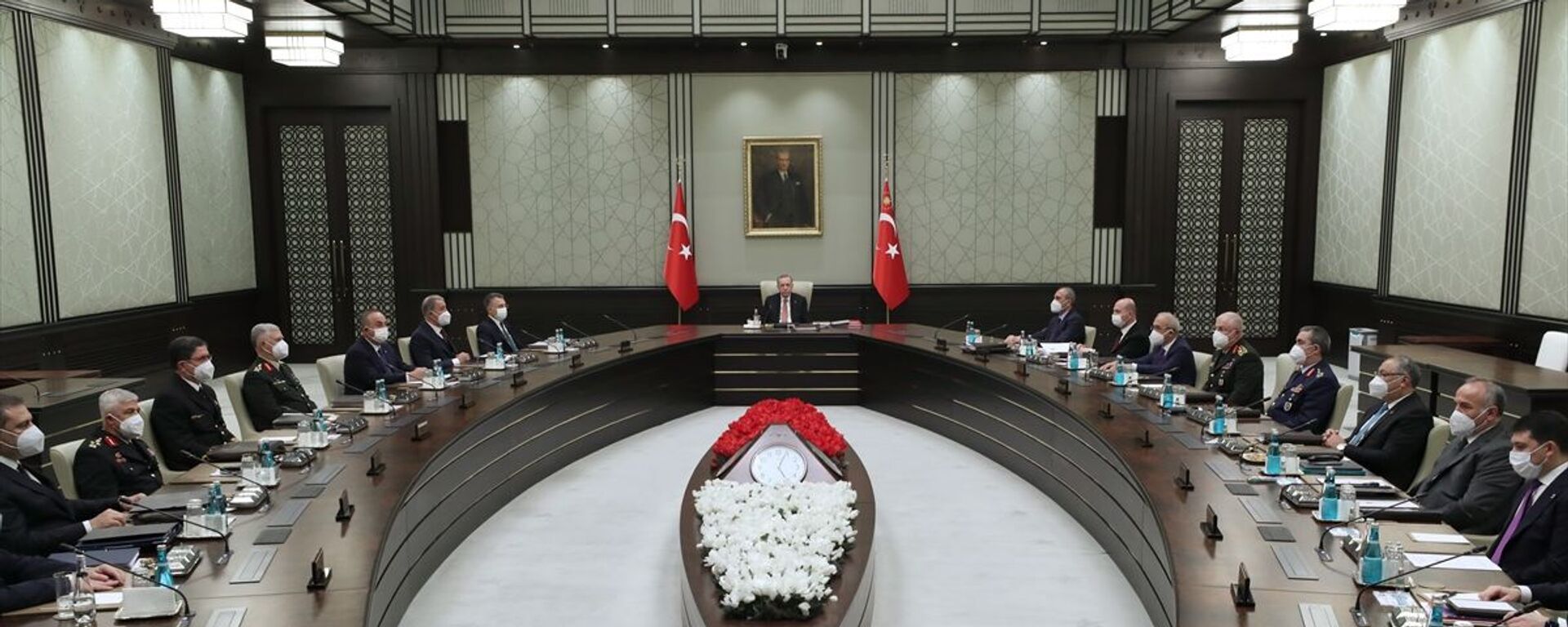 Milli Güvenlik Kurulu (MGK), Cumhurbaşkanı Recep Tayyip Erdoğan başkanlığında toplandı. - Sputnik Türkiye, 1920, 05.08.2021