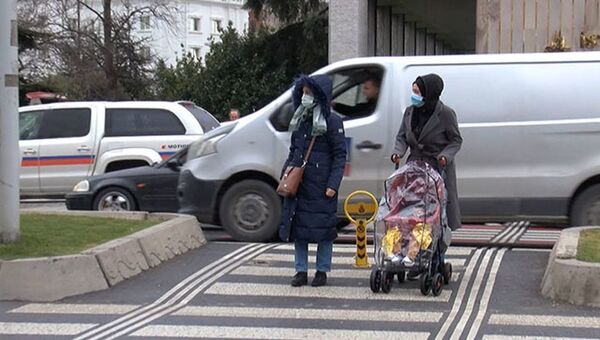 ‘Kırmızı Çizgi’ uygulamasına rağmen İstanbullular şikayetçi: ‘Araçları hala zorla durduruyoruz’ - Sputnik Türkiye