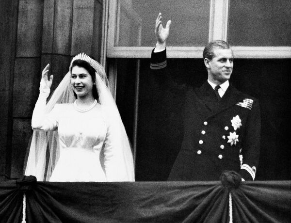 İngiltere Kraliçesi 2. Elizabeth'in eşi Prens Philip  - Sputnik Türkiye