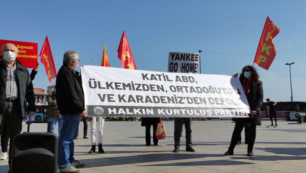 Dolmabahçe'de HKP'den ABD protestosu - Sputnik Türkiye