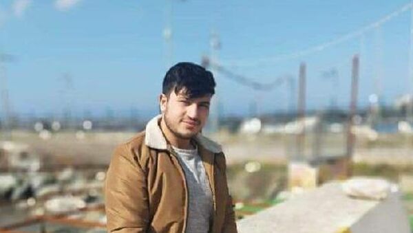 Yalova'nın Çınarcık ilçesinde, bir inşaatın 5'inci kattaki iskelesinden düşen Oktay Karadağ (22), hayatını kaybetti. - Sputnik Türkiye