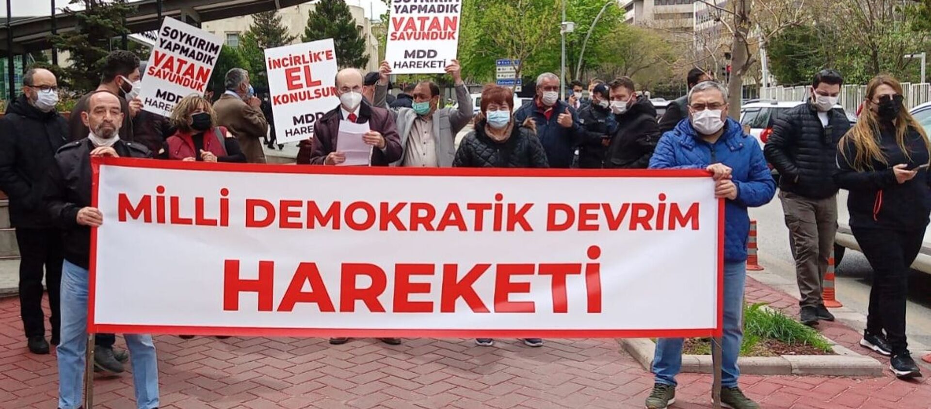 MDD Hareketi, Biden'ın 'soykırım' açıklamasını protesto etti - Sputnik Türkiye, 1920, 26.04.2021