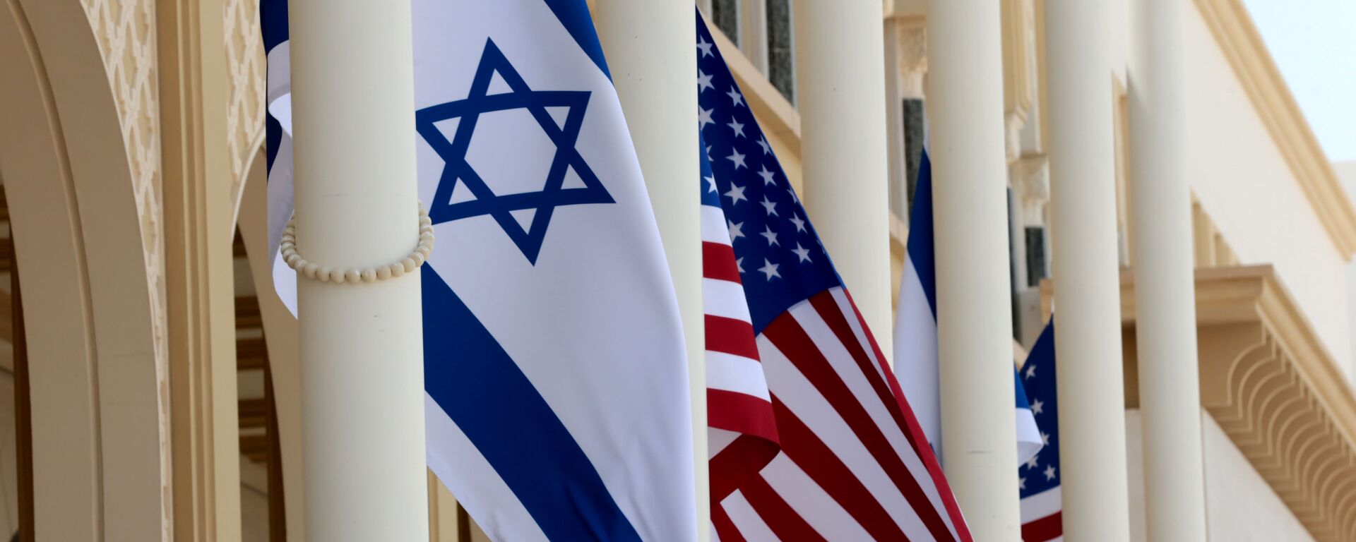 ABD ile İsrail bayrakları - Sputnik Türkiye, 1920, 27.08.2021