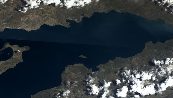 MSB, Van Gölü'nün Göktürk uydusu tarafından çekilen fotoğrafını paylaştı - Sputnik Türkiye