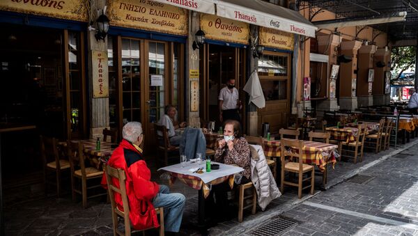 Yunanistan - koronavirüs - restoran - kafe - Sputnik Türkiye