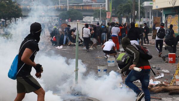 Kolombiya'da vergi reformu karşıtı protestolar - Sputnik Türkiye