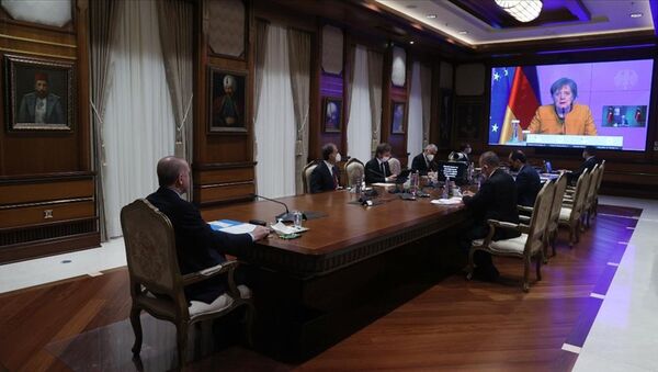 Cumhurbaşkanı Erdoğan, Almanya Başbakanı Merkel ile video konferans yöntemiyle görüştü. - Sputnik Türkiye