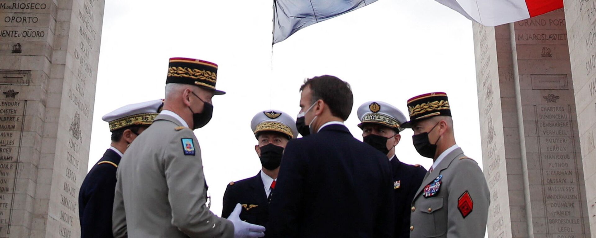 Emmanuel Macron- Fransa ordusu - Sputnik Türkiye, 1920, 23.04.2025