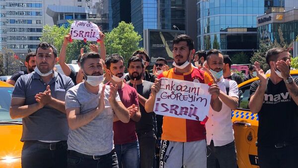 Taksicilerden konsolosluk önünde İsrail protestosu - Sputnik Türkiye