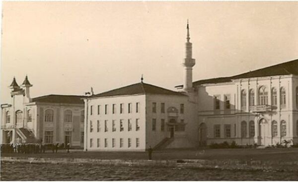 1930’larda yıkılan ‘Heybeliada Bahriye Mektebi Cami’ yeniden inşa edilecek - Sputnik Türkiye