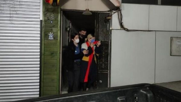 Sakarya'da büfeye kısıtlamada polis baskını - Sputnik Türkiye