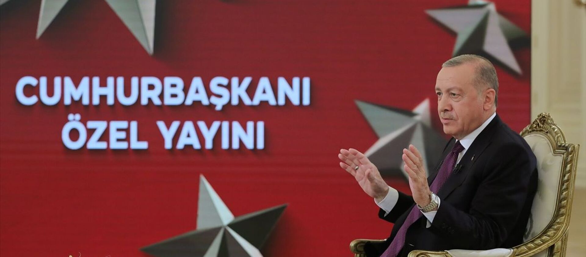Cumhurbaşkanı Recep Tayyip Erdoğan - TRT - Sputnik Türkiye, 1920, 01.06.2021