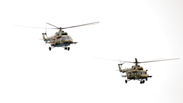 Mi-8 tipi helikopteri - Sputnik Türkiye