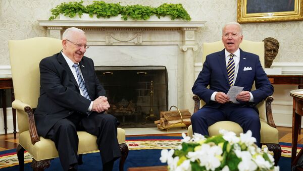 Beyaz Saray'da Biden-Rivlin görüşmesi: İsrail'in ABD'den daha büyük ve daha cesur bir dostu yoktur - Sputnik Türkiye