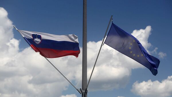 Avrupa Birliği - Slovenya - bayrak - Sputnik Türkiye