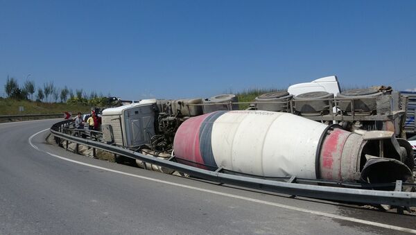 Tuzla - mikser  + beton mikseri - Sputnik Türkiye