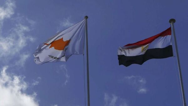 Mısır ve Güney Kıbrıs Savunma Bakanları Kahire'de bir araya geldi - Sputnik Türkiye