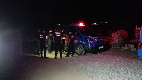 Kırşehir'in Boztepe ilçesi yakınlarında Biyogaz inşaatında meydana gelen göçükte 3 işçi yaralandı. - Sputnik Türkiye