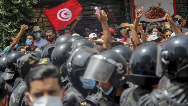 Tunus - Polis - Darbe - Güvenlik Güçleri - Protesto - Sputnik Türkiye
