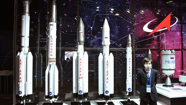 MAKS-2021 Uluslararası Havacılık ve Uzay Fuarı’ndan renkli kareler - Sputnik Türkiye