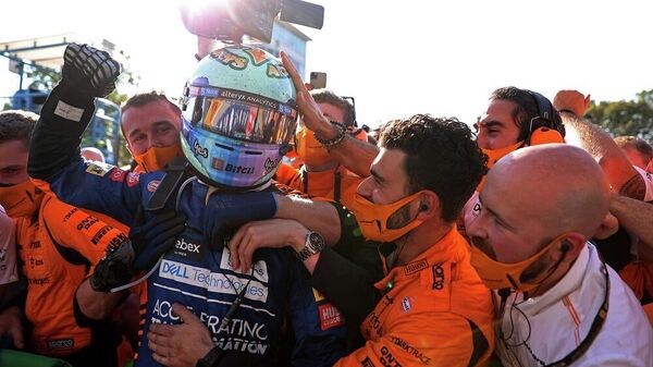 Formula 1 Dünya Şampiyonası'nda sezonun 14. ayağı İtalya Grand Prix'sini McLaren-Mercedes takımının Avustralyalı pilotu Daniel Ricciardo kazandı. - Sputnik Türkiye