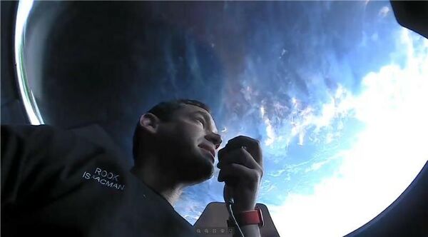 SpaceX'in amatör astronotlarından ilk fotoğraflar
 - Sputnik Türkiye