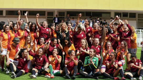 Galatasaray Kadın Futbol Takımı - Sputnik Türkiye