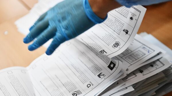 Подсчет голосов на выборах в единый день голосования - Sputnik Türkiye