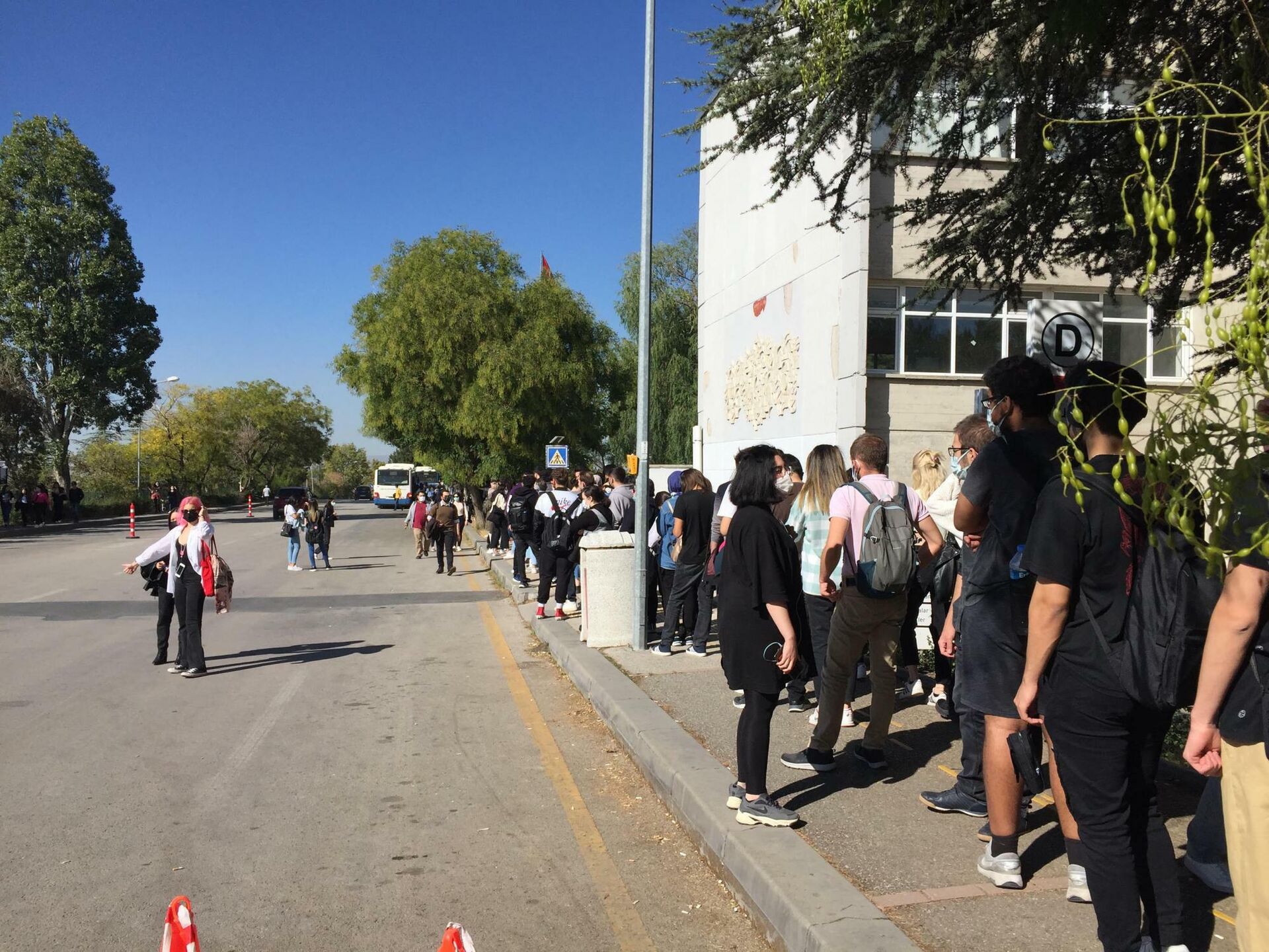 Hacettepe Üniversitesi'ndeki ring sırası - Sputnik Türkiye, 1920, 29.09.2021