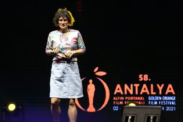 Festivalde Ulusal En İyi Kısa Film ödülünü Elif Refiğ aldı. - Sputnik Türkiye