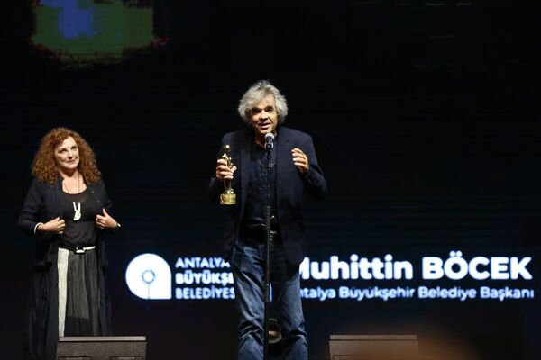 Festivalde, En İyi Müzik ödülünü Nikos Kypourgos aldı. - Sputnik Türkiye