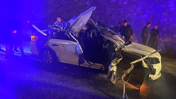 CHP'li Belediye Başkanı'nın otomobili kaza yaptı - Sputnik Türkiye