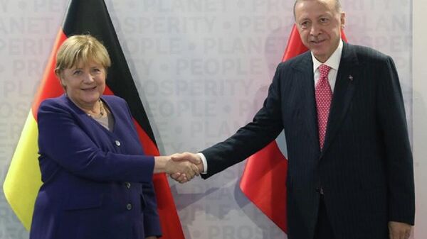 Cumhurbaşkanı Erdoğan, Almanya Başbakanı Merkel ile görüştü - Sputnik Türkiye