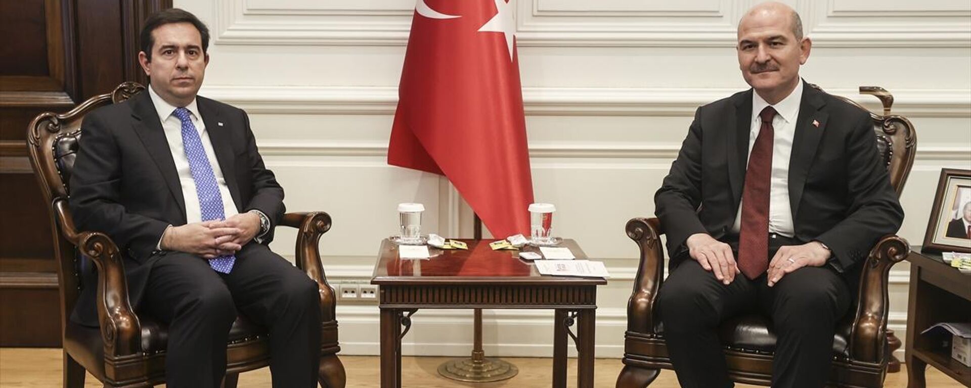 İçişleri Bakanı Soylu, Yunanistan Göç ve İltica Bakanı Mitarakis ile görüştü  - Sputnik Türkiye, 1920, 02.11.2021