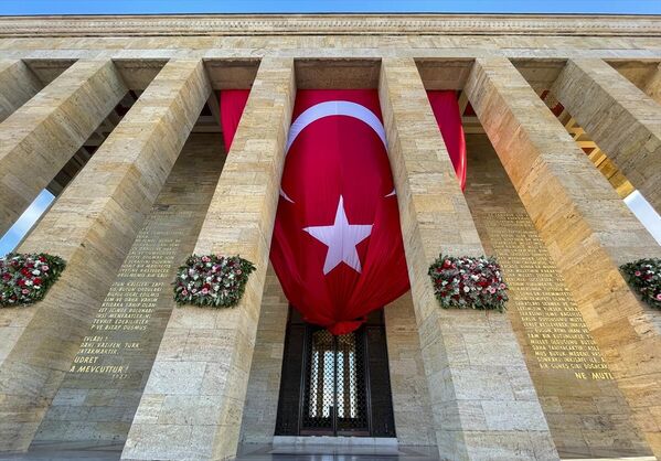 Büyük Önder Mustafa Kemal Atatürk, ebediyete intikalinin 83. yılında Anıtkabir&#x27;de düzenlenen devlet töreniyle anıldı. - Sputnik Türkiye
