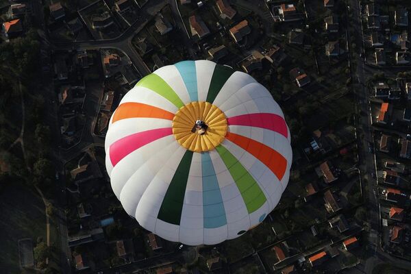 Balon, 4 bin 16 metre yüksekliğe yükseldi. - Sputnik Türkiye